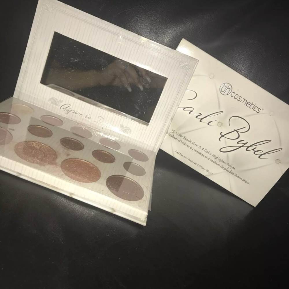 Carli Bybel palette